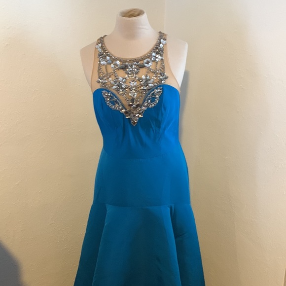 Marchesa Notte High Low Gown Peacock sz 2 NWT - Picture 4 of 11